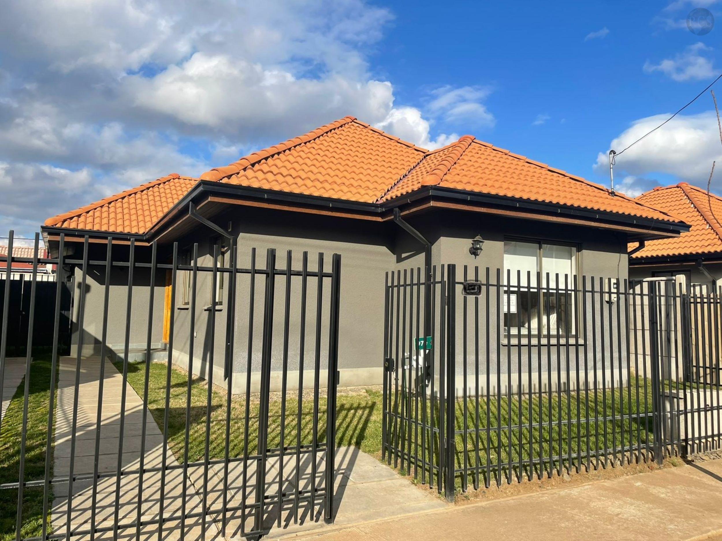 Vendo  casa de un piso, 98m2, Parque San Valentin