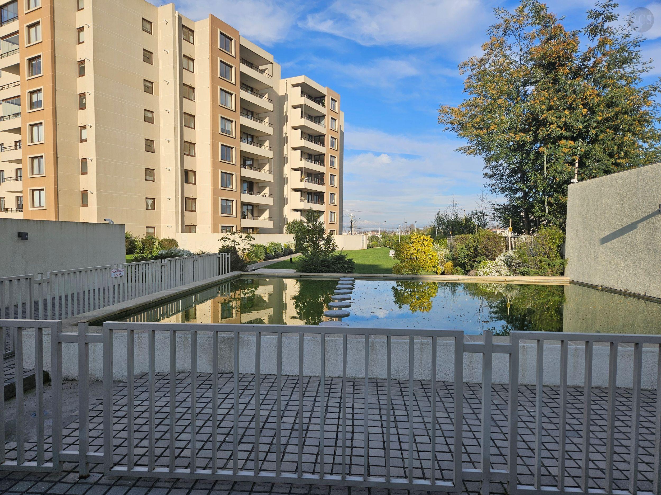 Vendo amplio departamento en edifico Hacienda Esmeralda I