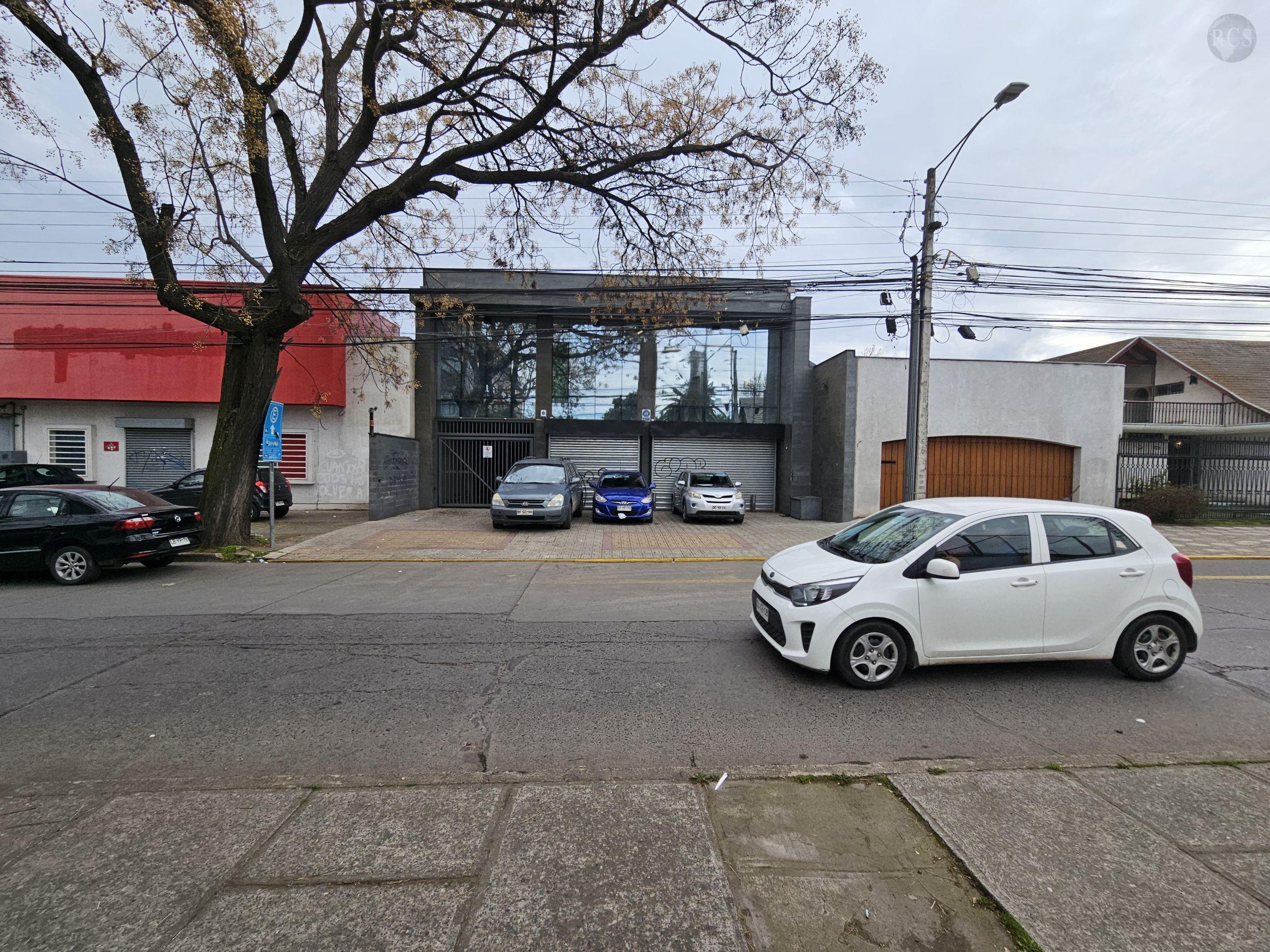 En arriendo gran oficina de 800m2 en centro de Talca